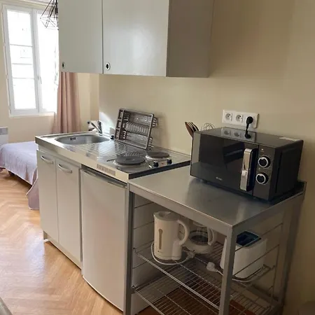Apartment Le De Louise, Centre-ville De Valery *